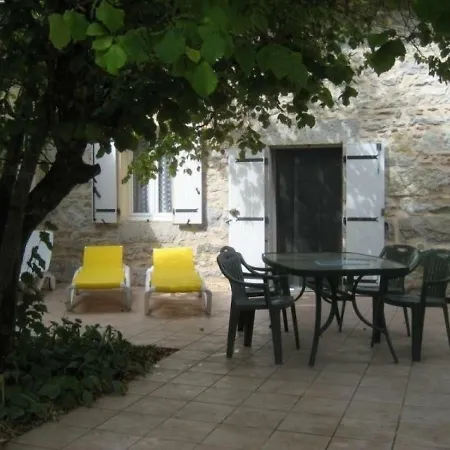 House Le Jardin D'eden بيت للعطل *